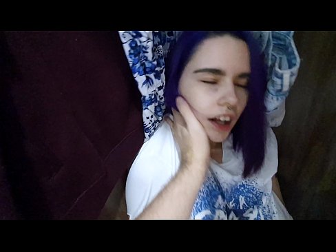 ❤️ I kitea taku tuahine i roto i te kaapata ka awhina ia ia ki te cum ❤️❌ ataata porn i mi.teenactivewear.ru